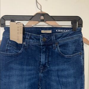 Women's Burberry “Chelsea”